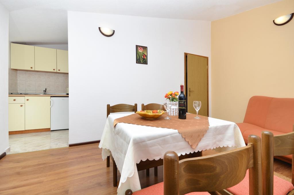 Apartments Ana Baška Voda 部屋 写真